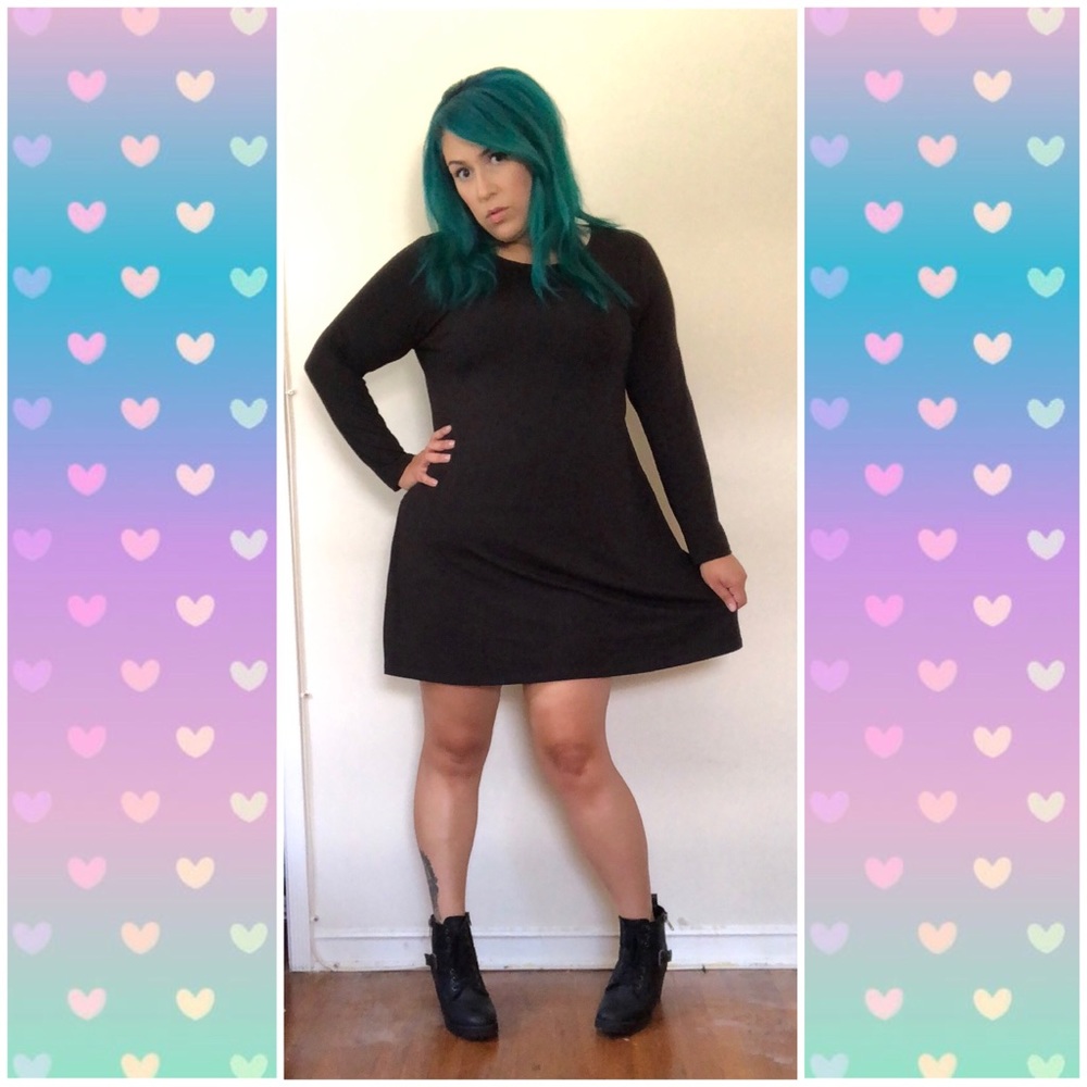 Capsule Black Mini Long Sleeve Shift Dress.